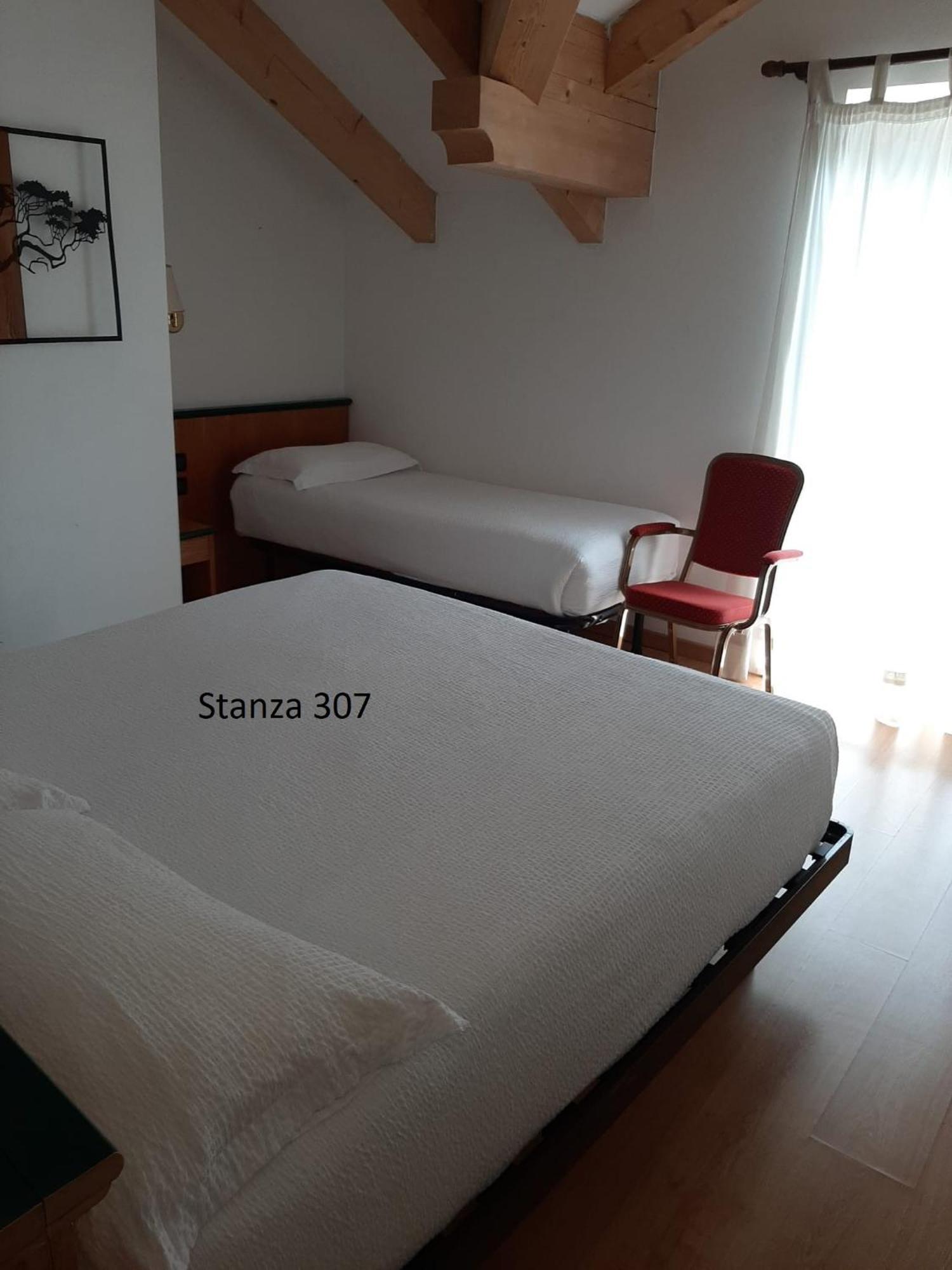 Hotel Pizboè Mazzin Extérieur photo