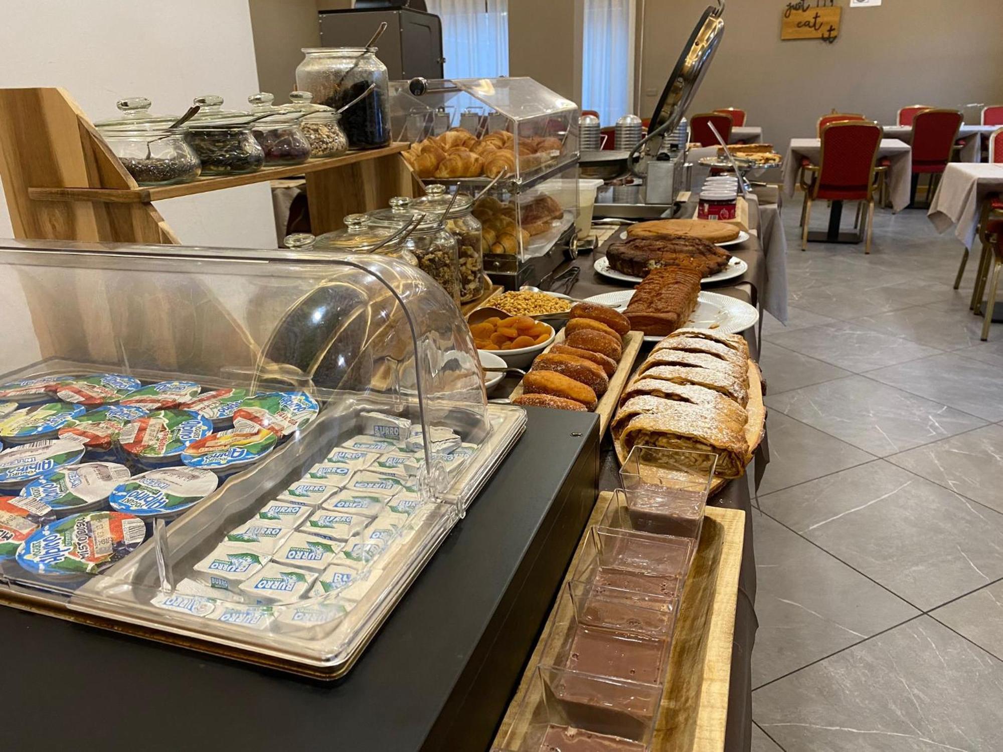 Hotel Pizboè Mazzin Extérieur photo