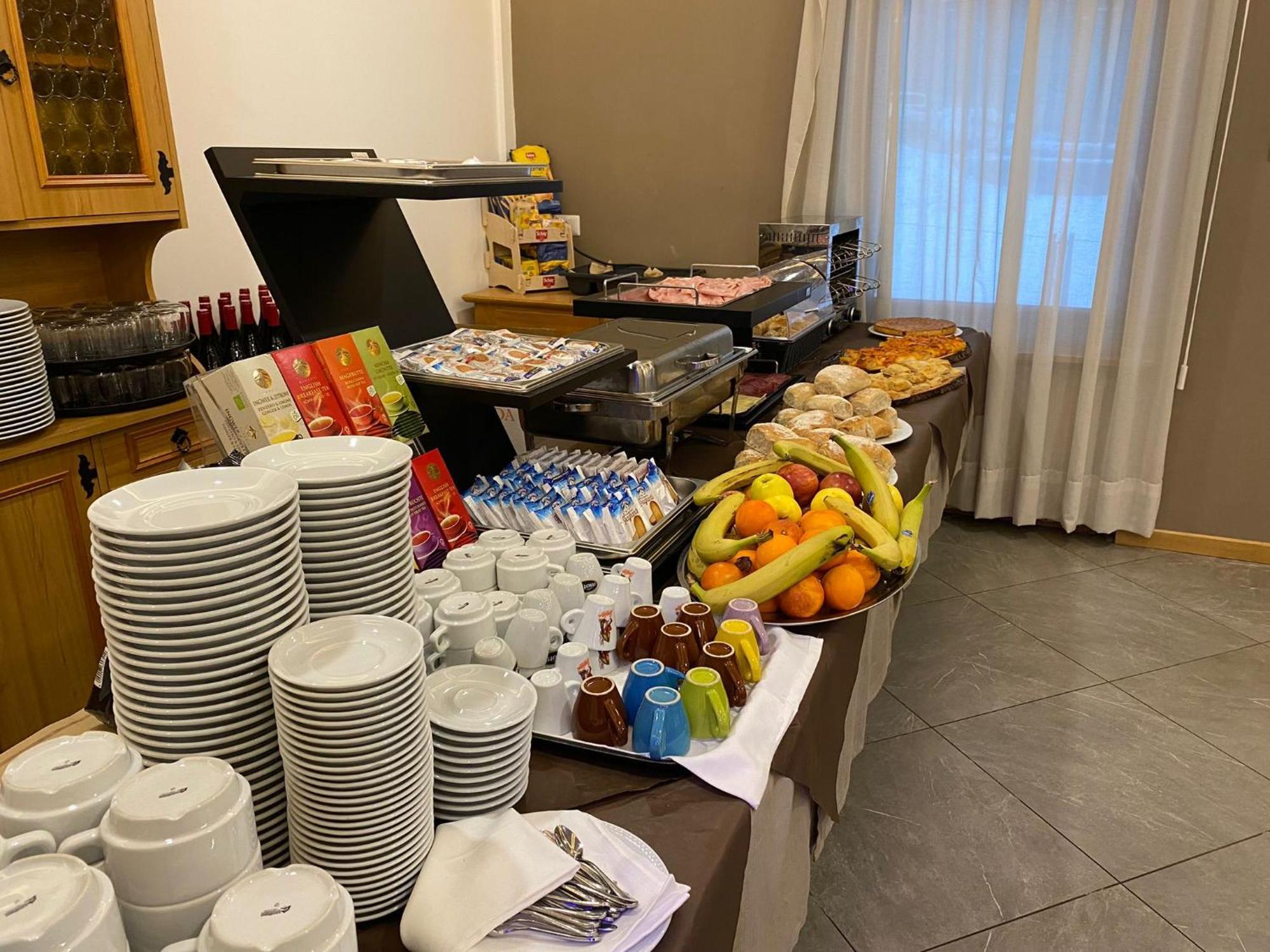 Hotel Pizboè Mazzin Extérieur photo